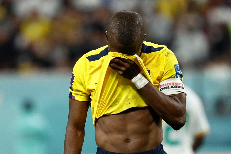 Enner Valencia se disculpa con Ecuador tras quedar eliminado del Mundial