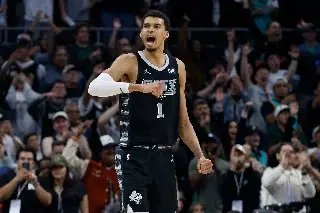 NBA: Los Spurs se irán a jugar a París