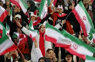 Irán vuelve a prohibir entrada de mujeres a los estadios