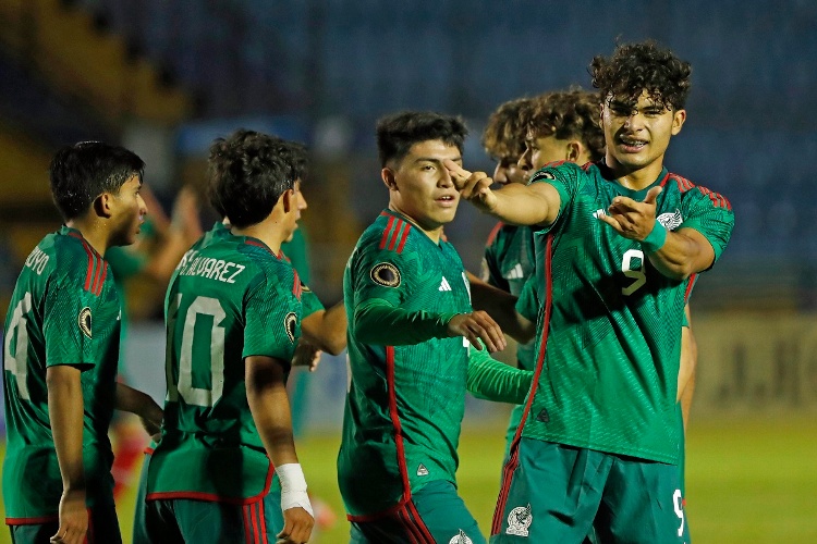 Vuoso y Mancilla destacan entre los convocados a la Selección Mexicana Sub 17
