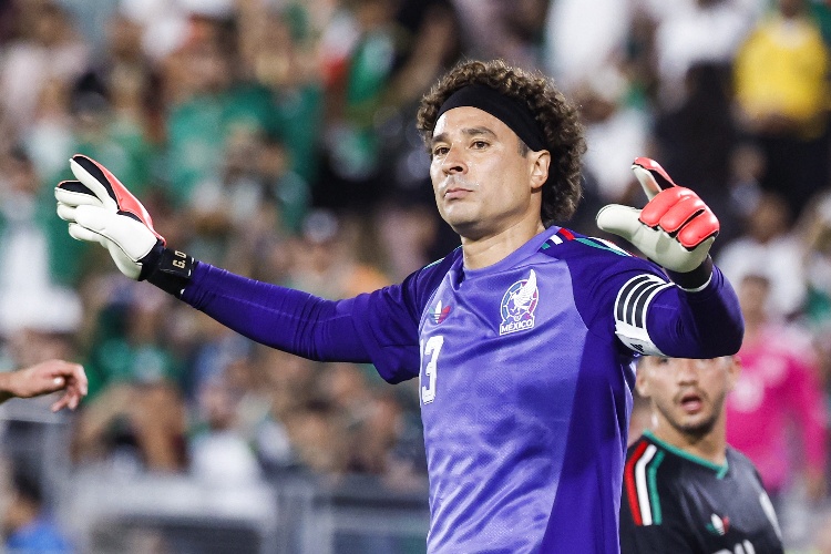 ¡Lo pedían, aquí lo tienen! A sus 40 años, Guillermo Ochoa juega el Mundial 2026