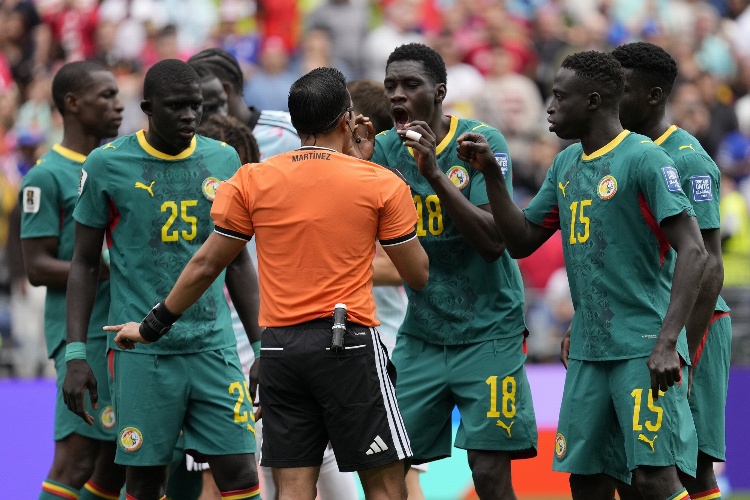 Figura de Senegal renuncia a la selección hasta que no despidan al DT