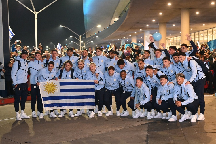 Uruguay llega a México con dos lesionados previo al Mundial 2026