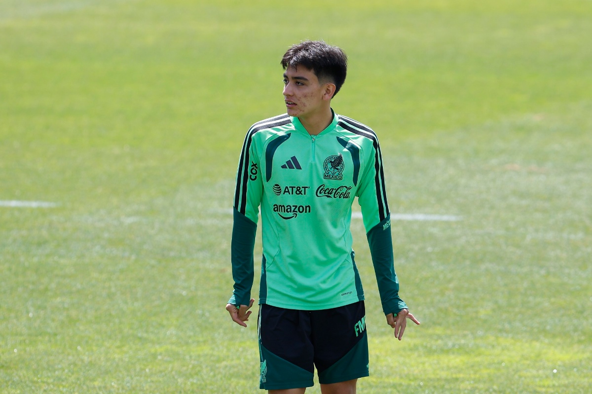Gilberto Mora se encuentra en duda para el juego contra Estados Unidos